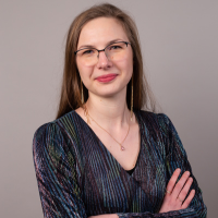 Professional Headshot of Elodie Garnier